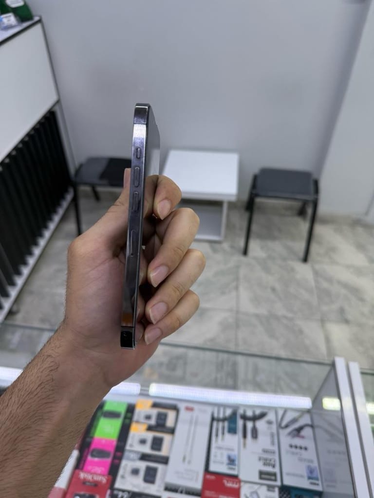 İPhone 13 pro 256 GB - 3