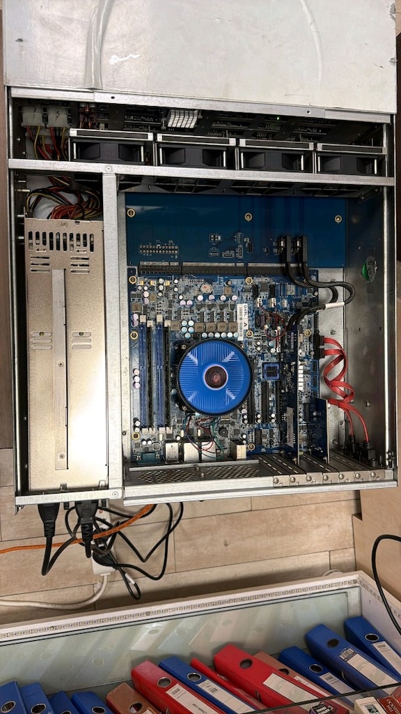 THECUS N16000 PRO NAS SUNUCU SERVER - 7