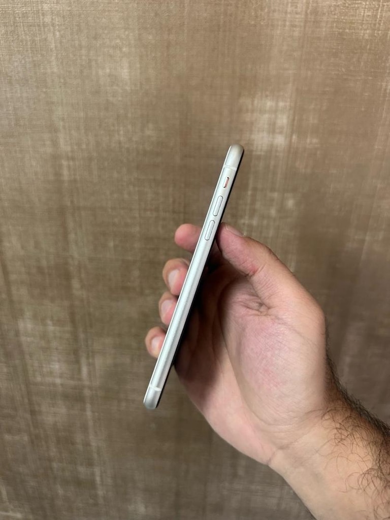 iPhone 11 128 gb yurtiçi hatasız tertemiz işlemsiz - 2