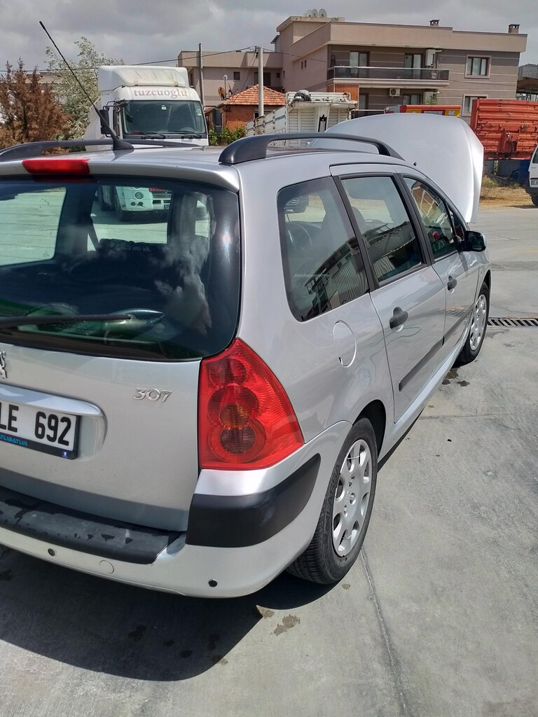 Peugeot 307 SW - 6