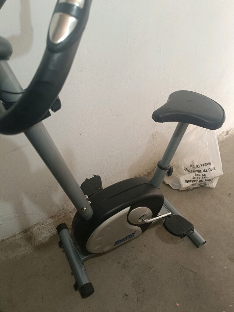 evde spor için kondisyon bisikleti - 4