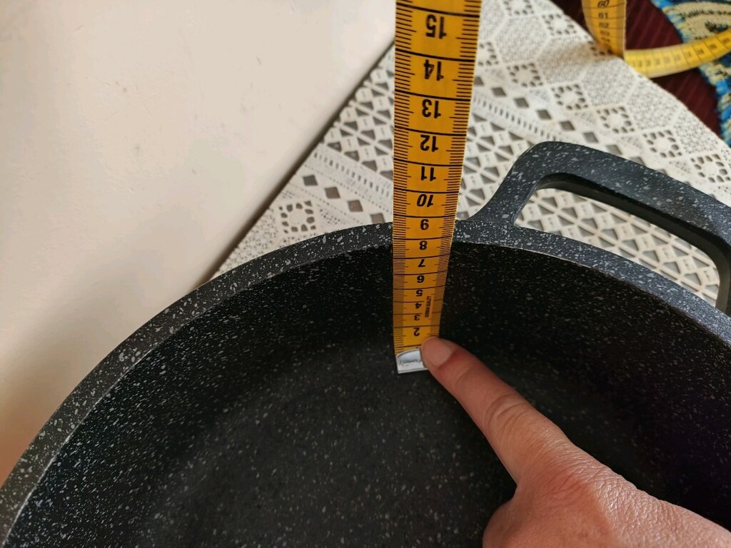 DÖKÜM TENCERE 25 cm - 6