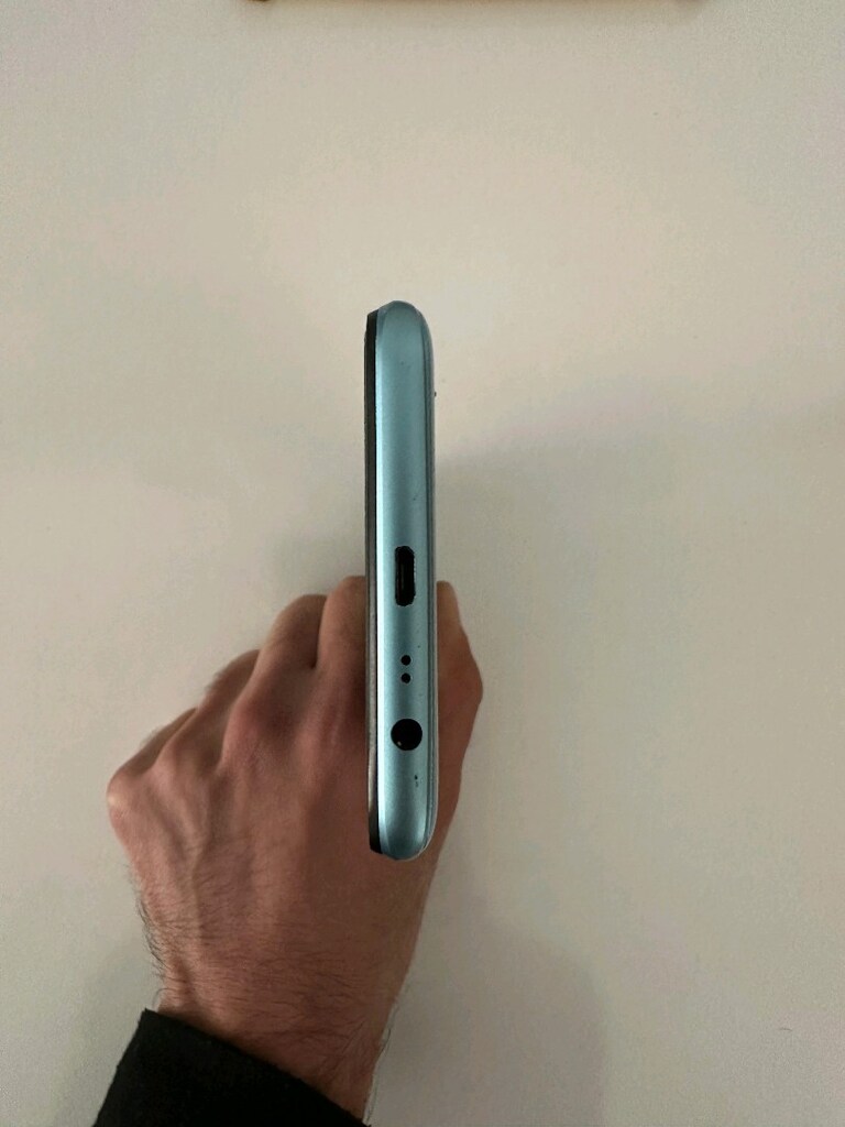 Realme C21-Y - 6