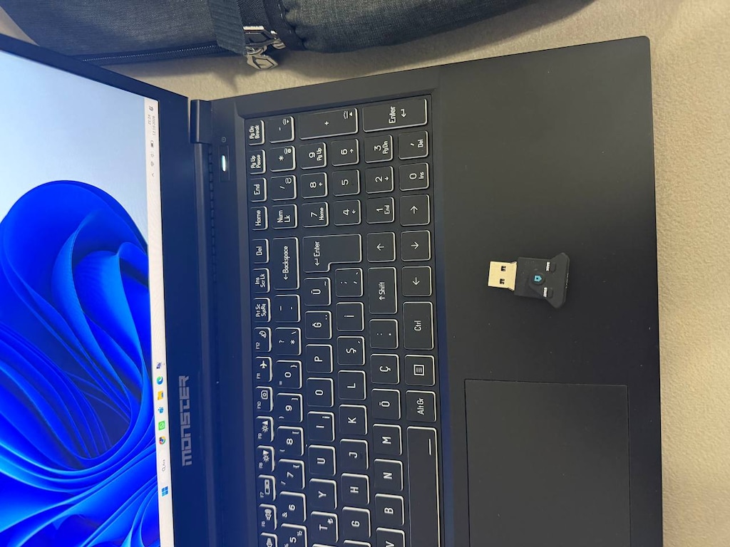 Monster Tulpar T5 V23.4 İ7-12700H RTX4060 8GB 32GB RAM 1TB SSD 144HZ - 14