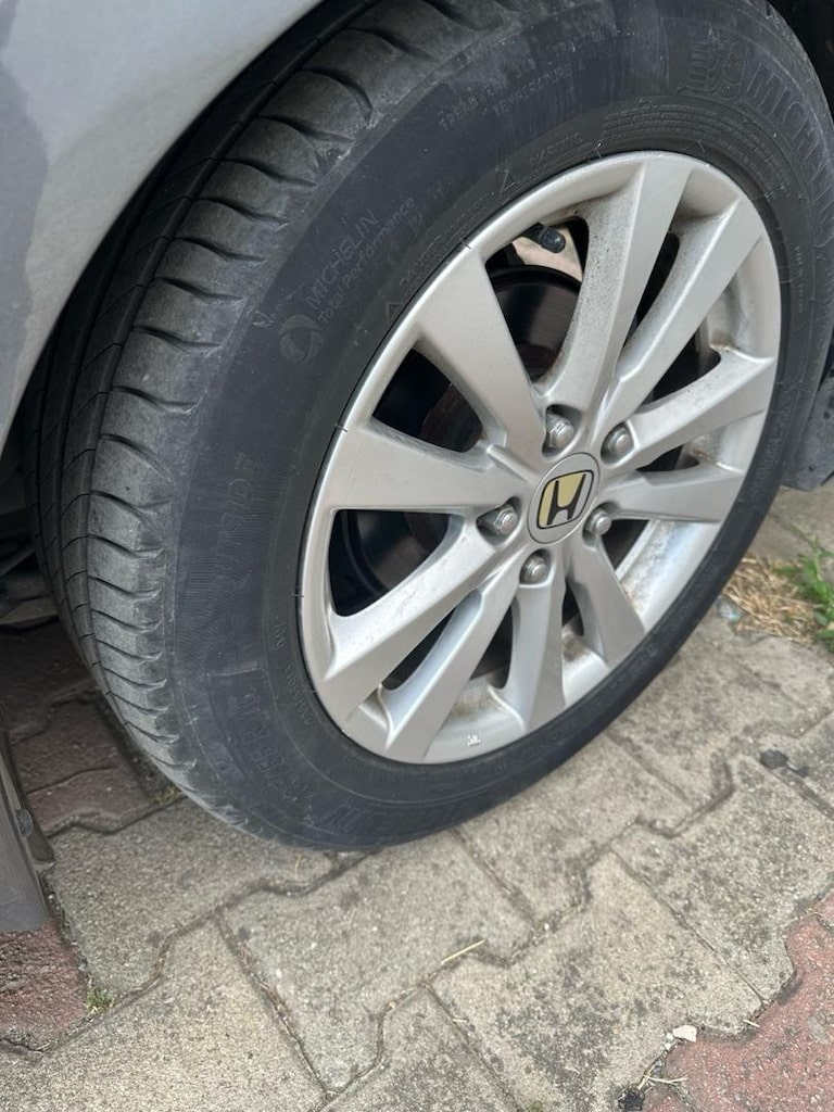 mıchelın 4 mevsim lastik 205-55-16 - 3
