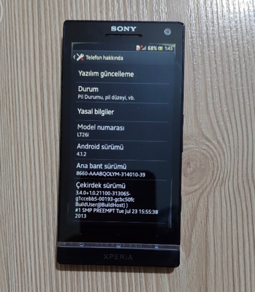 Sony Xperia S (Sony LT26i) - 13