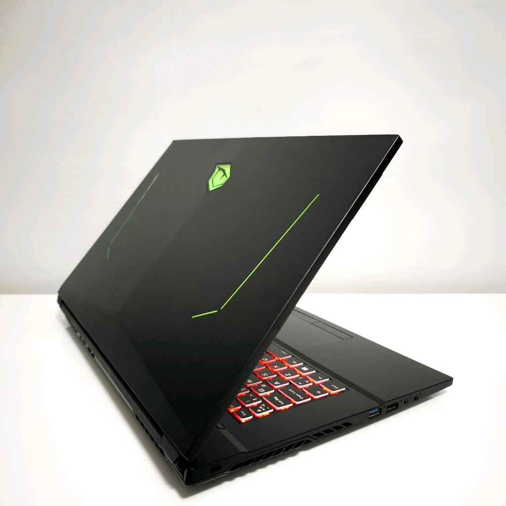 Monster / 64 Ram / 1 Tb Ssd / Rtx 3050ti / 17.3" Büyük Ekran / 144 Hz - 5