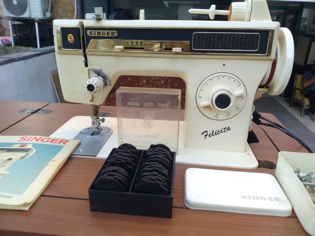 SINGER FELICITA 1288 – MOBİLYALI KONSOL TİPİ DİKİŞ MAKİNESİ YENİ AYARI - 9