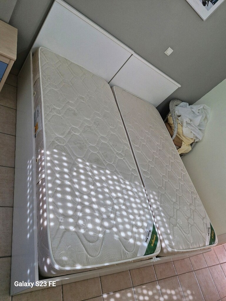 Kelebek mobilya yatak,baza,başlık