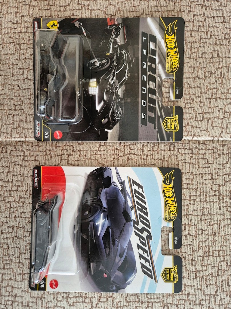 Hot Wheels Chase Ferrari 499p ve Bugatti Bolide fiyatlar açıklamada - 2