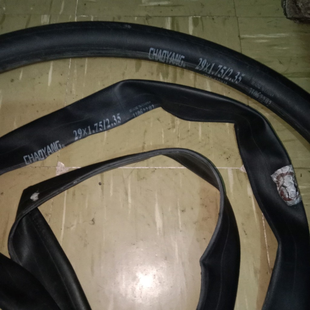 Bisiklet samyeli 29 inçlik tek yama var ikisinde - 3
