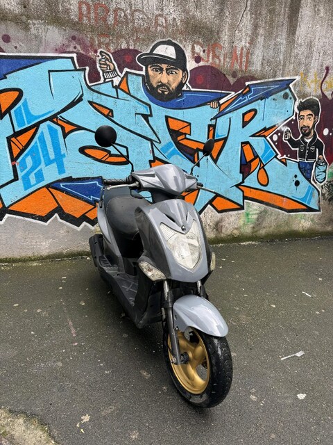 TEMİZ KYMCO AGİLİTY 125 MUAYENELİ PLAKASI TAKILDI FOTOGRAF YUKLENECEK