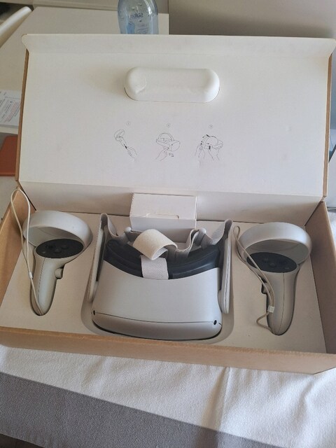 Oculus Quest 2 256 GB - Sanal Gerçeklik Gözlüğü