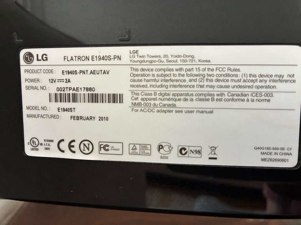 LG Flatron E1940S-PN 18.5” LED Monitör - 5