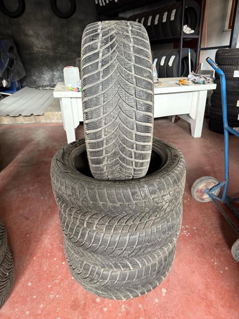 Maxxis 235/50/R18 101V Victra Snow SUV Kış Lastiği Takımı 2016 Üretim - 6