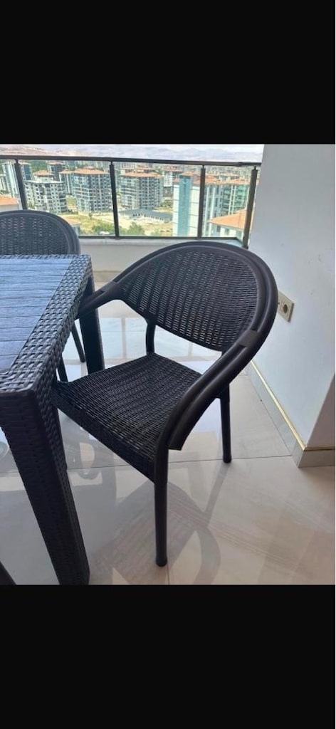 BALKON MASASI - 5