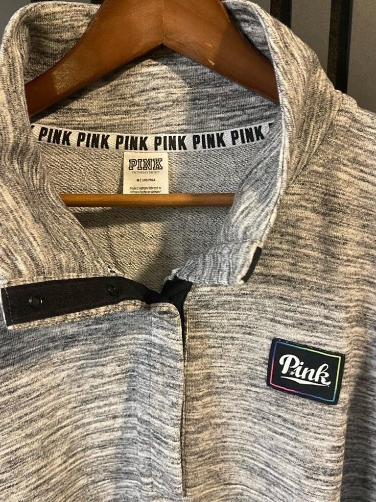 VICTORIA’S SECRET PINK SWEATSHIRT - 7