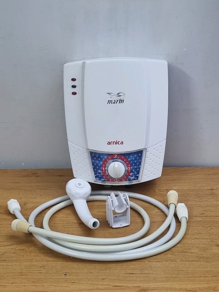 Arnica { modern elektrikl Şofben } - 2