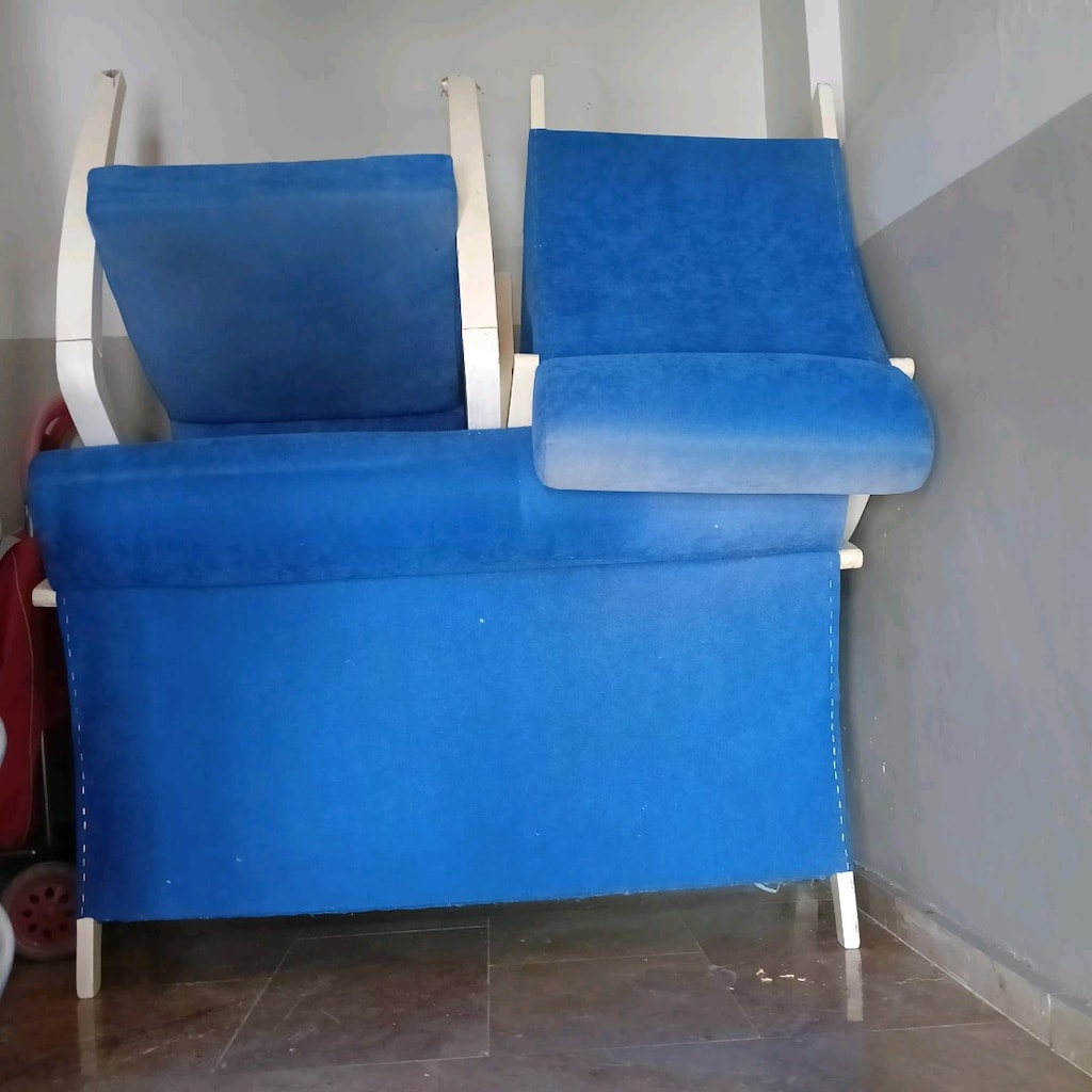 ACİL SATILIK SON FİYATTIR. Balkon koltuk takımı 2+1+1 ve katlanır masa - 11