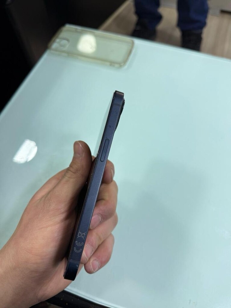 ACİL 12AYLIK ÇİZİKSİZ İPHONE 13 - 7