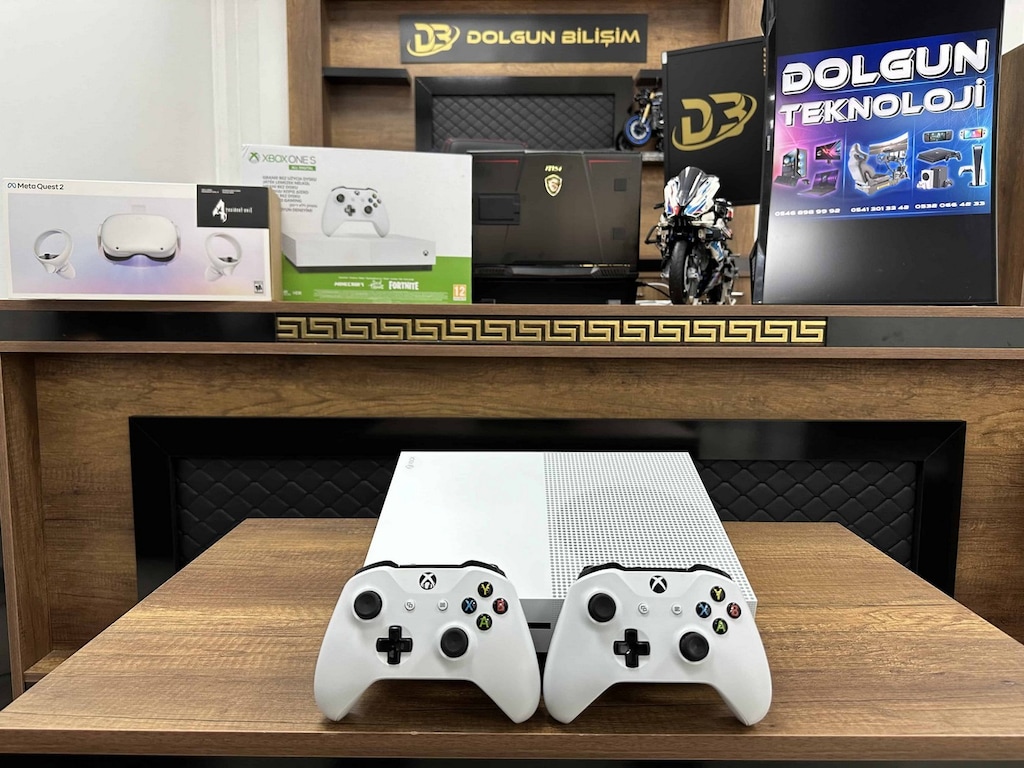 Microsoft Xbox One S 500 GB CD'li Çift Kol