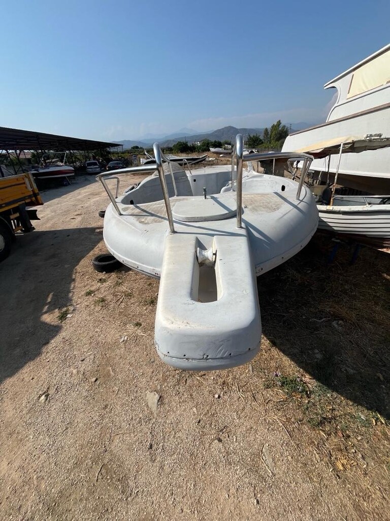 8,5 METRE PARAŞÜT/SÜRAT TEKNESİ - 8