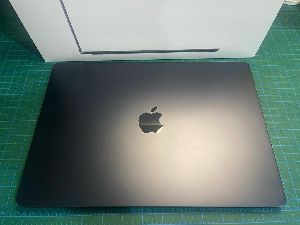 MACBOOK AIR M2 16GB RAM 1 TH SSD - 2