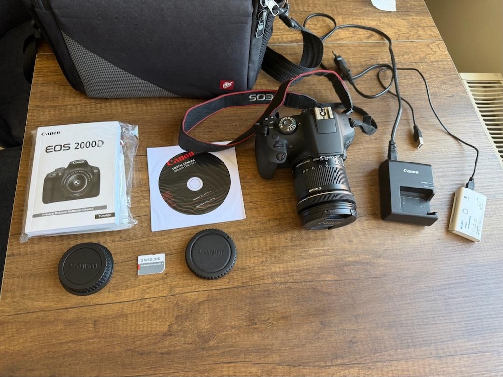 Canon EOS 2000D 10/18 Geniş Açı Lensli Satılık Camera - 9
