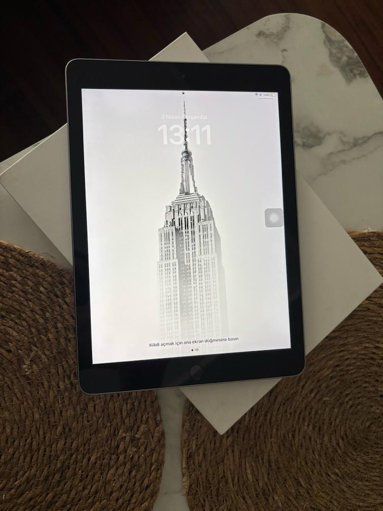 iPad 5. Nesil - 32 GB - 6