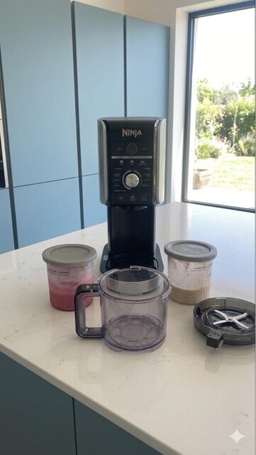 Ninja CREAMi Deluxe 10-in-1 Dondurma ve Frozen Makinesi