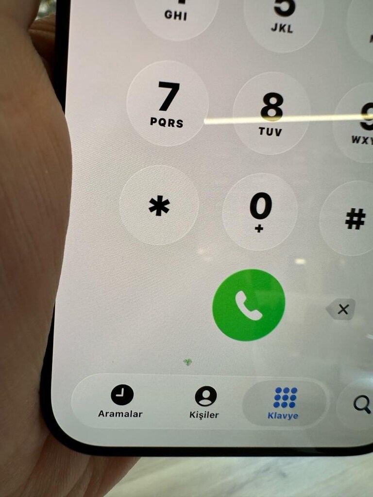 iPhone 15 Pro Orijinal Lekeli Ekran - 4
