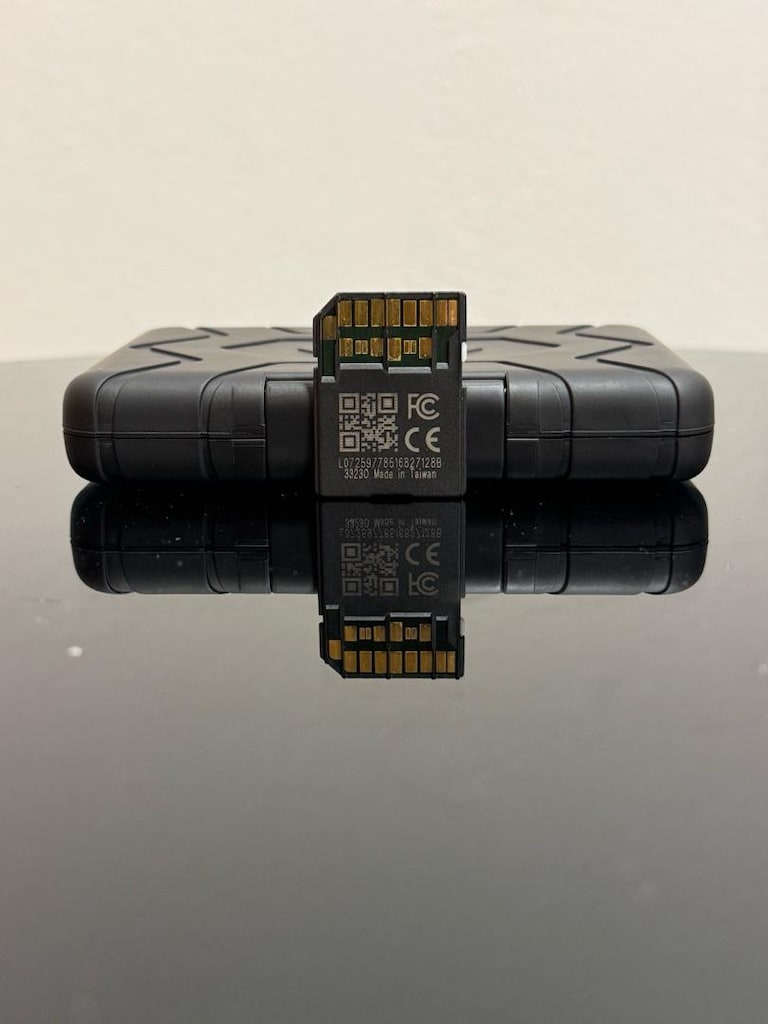 Lexar Professional 128GB V90 SD Kart - 3