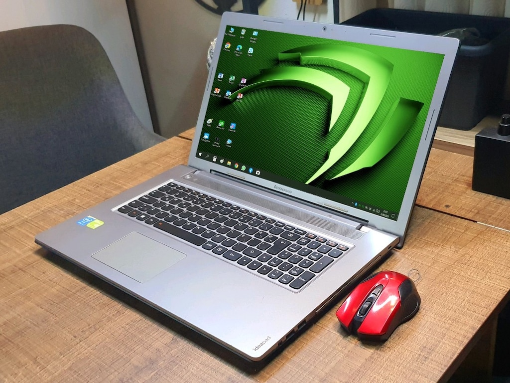 Oyuncu Dev 17.3 inch Lenovo i7qm Nvidia, Yeni Pil, 8gb, SSD Çift Disk - 2