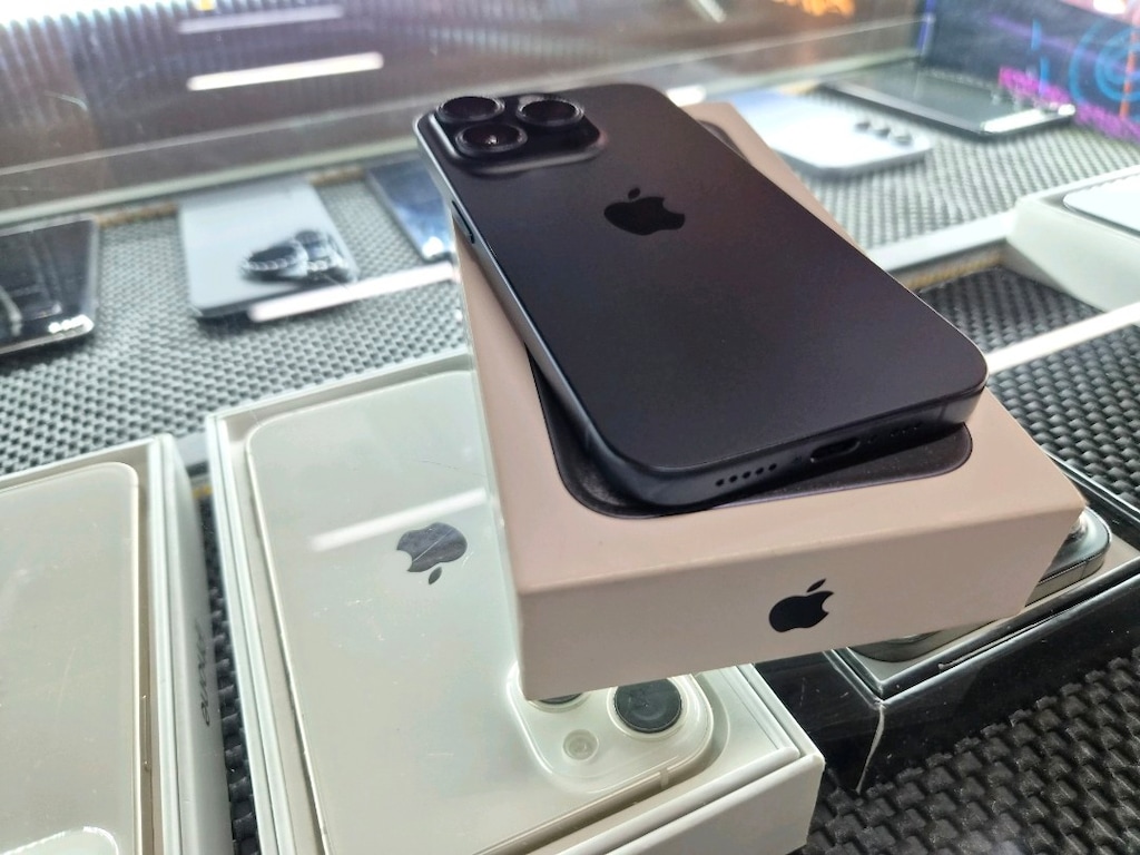 İphone 15 Pro 128 Nokta Hatasız - 5
