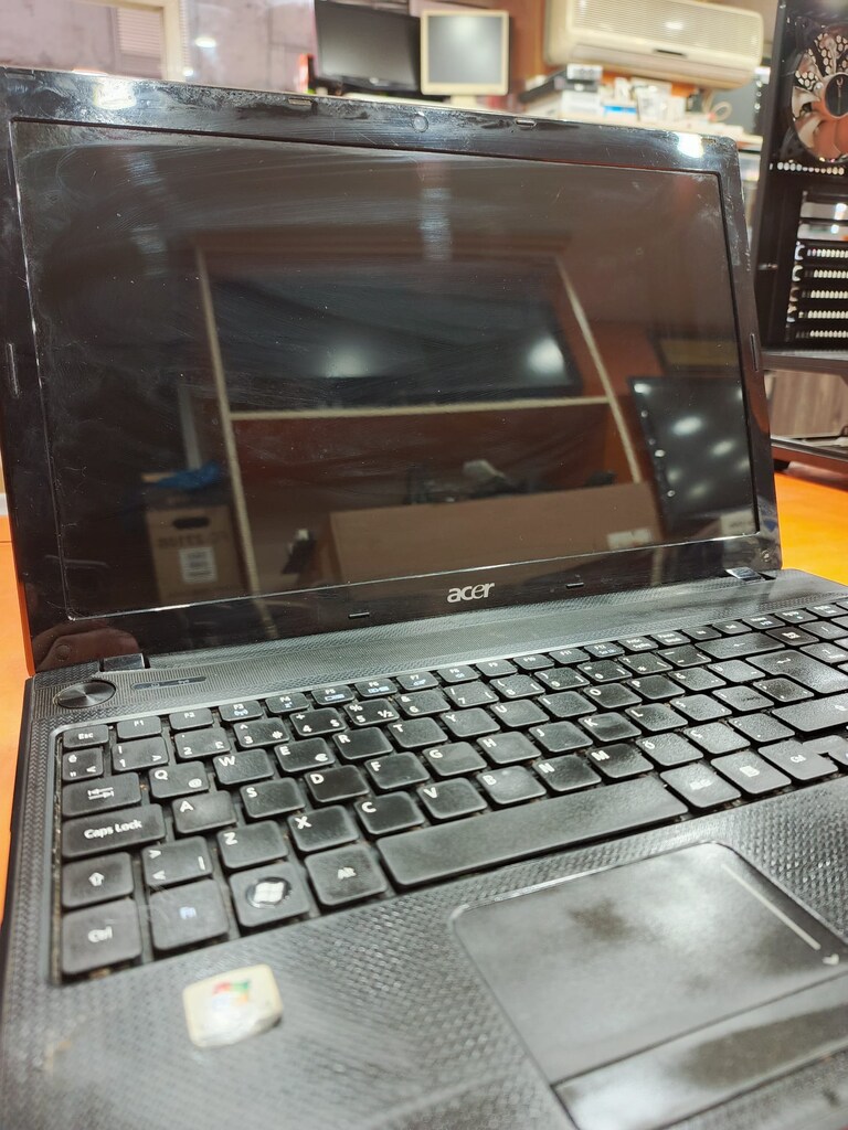 acer aspire 5747Z - 4