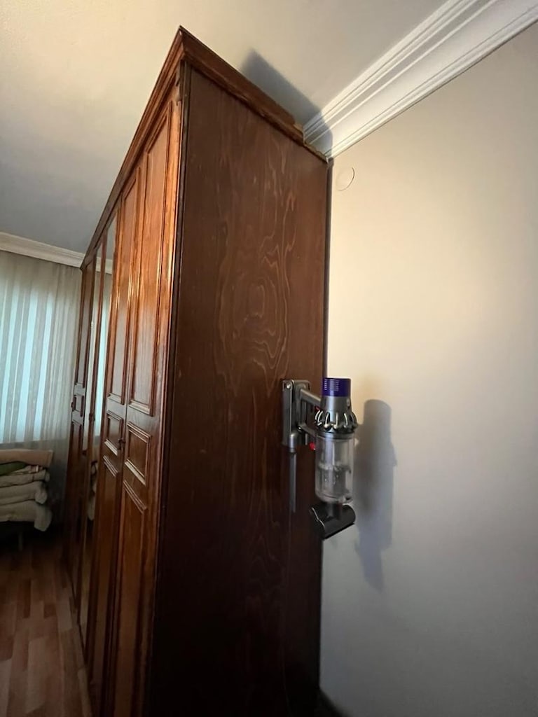 6 kapılı gizli çekmeceli çok kullanışlı ceviz kaplamalı gardrop MDF - 4