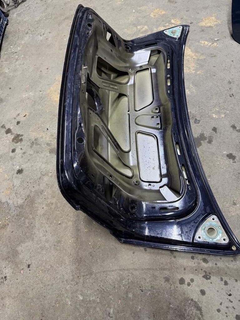 passat B6 bagaj kapağı çıkma orinal - 13