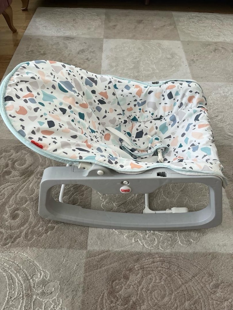 fisher price titreşimli sallanan ana kucağı