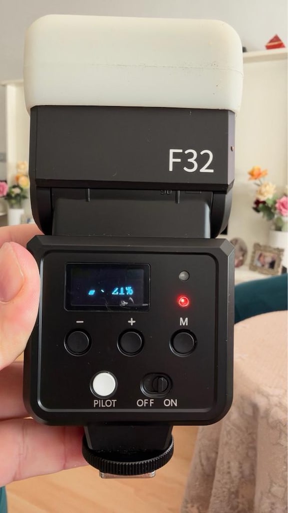 Ulanzi F32 Tepe Flaşı - 2