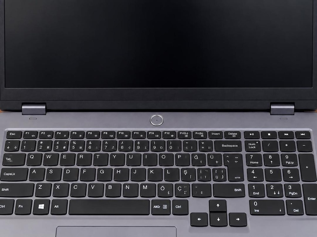 SIFIR AYARINDA! Ocak 2026 Alımı Lenovo LOQ - Garantili/Kutulu - 4