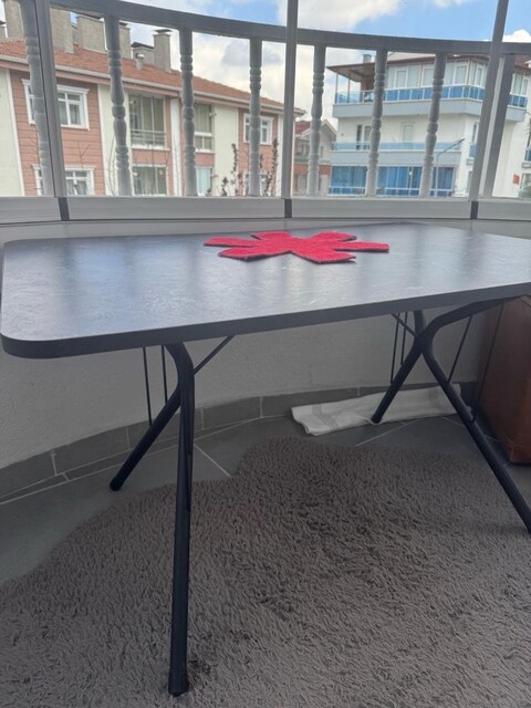 Balkon ve bahçe masası