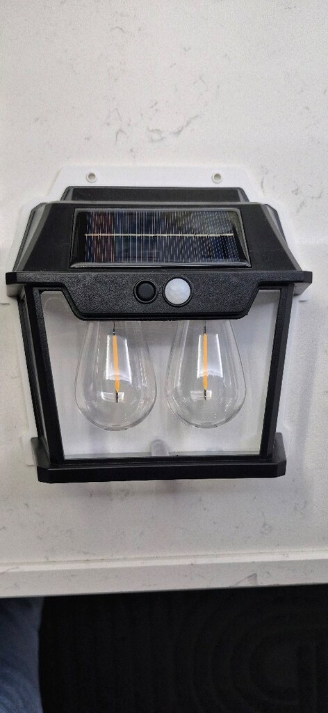 28 W SOLAR ÇİFT AMPUL BALKON VE BAHÇE AYDINLATMA - 2