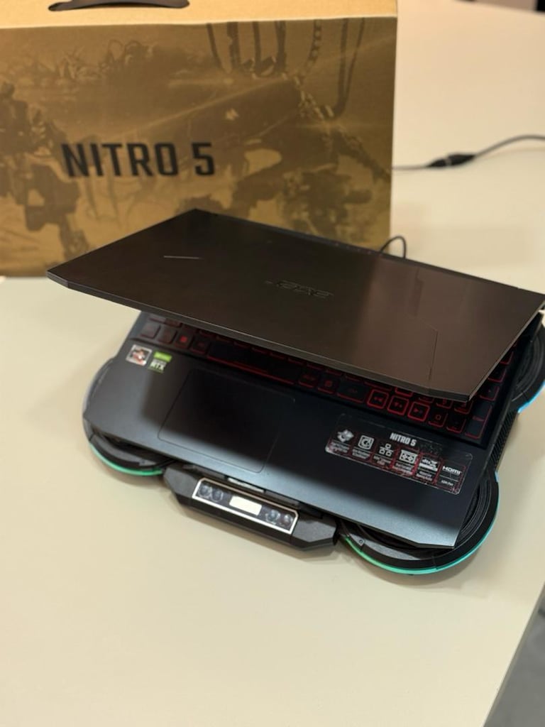 TERTEMİZ ACER NİTRO 5 GAMİNG LAPTOP RTX 3050 ~ AMD Ryzen 5 5600H - 13