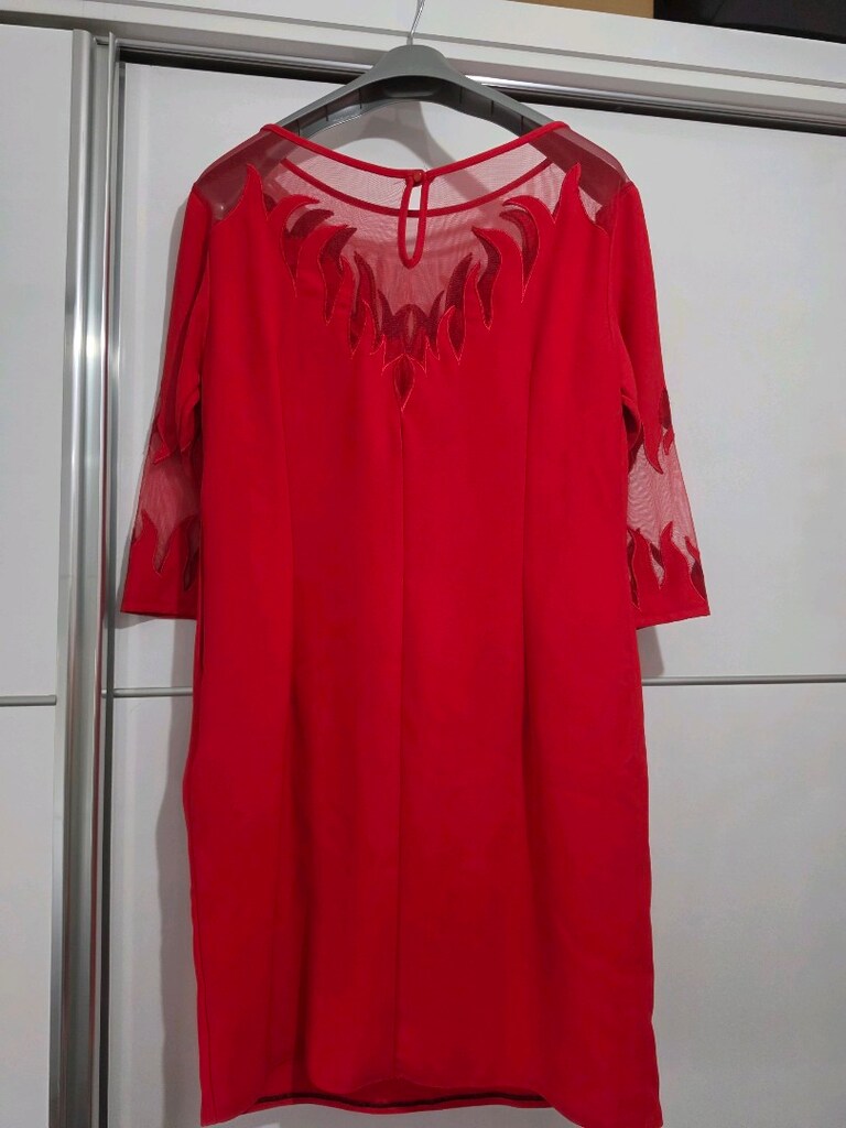 Kırmızı abiye - 3