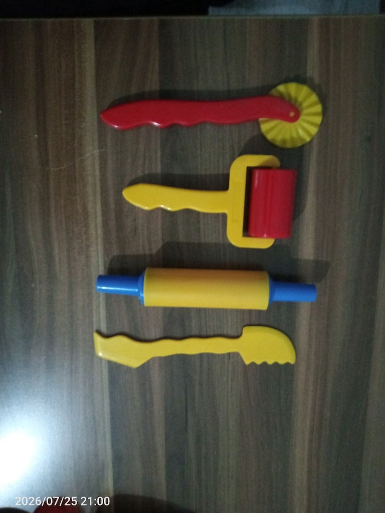 az kullanılmış oyuncak mutfak seti - 4