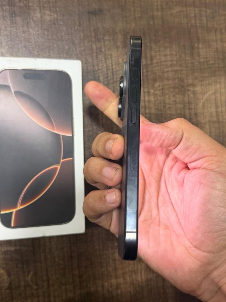 İPHONE 16 PRO 128 GB PİL 86 SİYAH YD - 4
