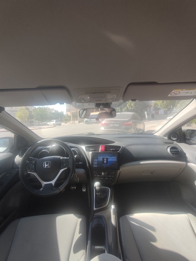Tertemiz / Dipdiri / Düşük KM / Dizel Manuel / 2013 Model Honda Civic - 13