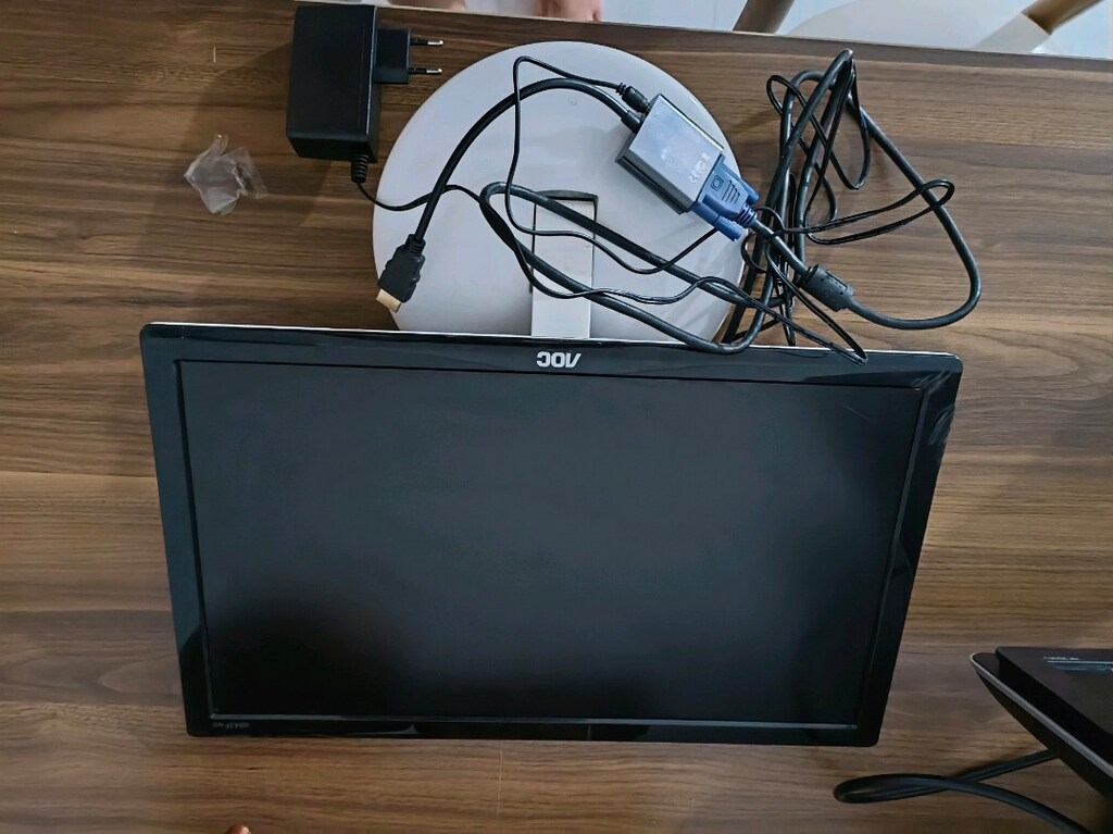 Temiz AOC 18.5" LED Monitör - 8