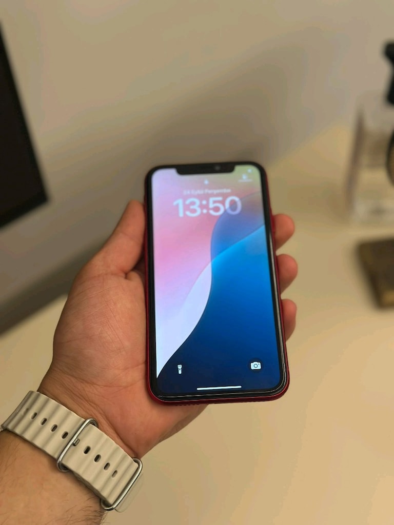 İPHONE 11 64 GB Red - 2