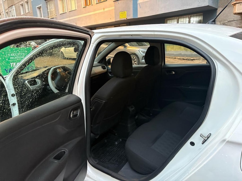 2016 MODEL 1.6 HDI - 8